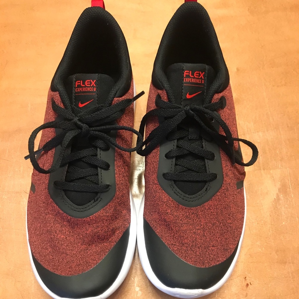 Nike Flex Experience 8 kids